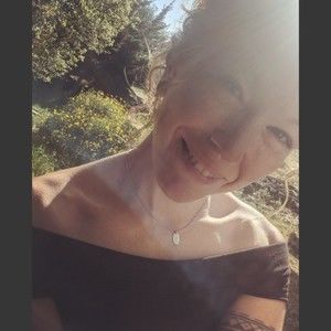 Meet your Posher, Posh